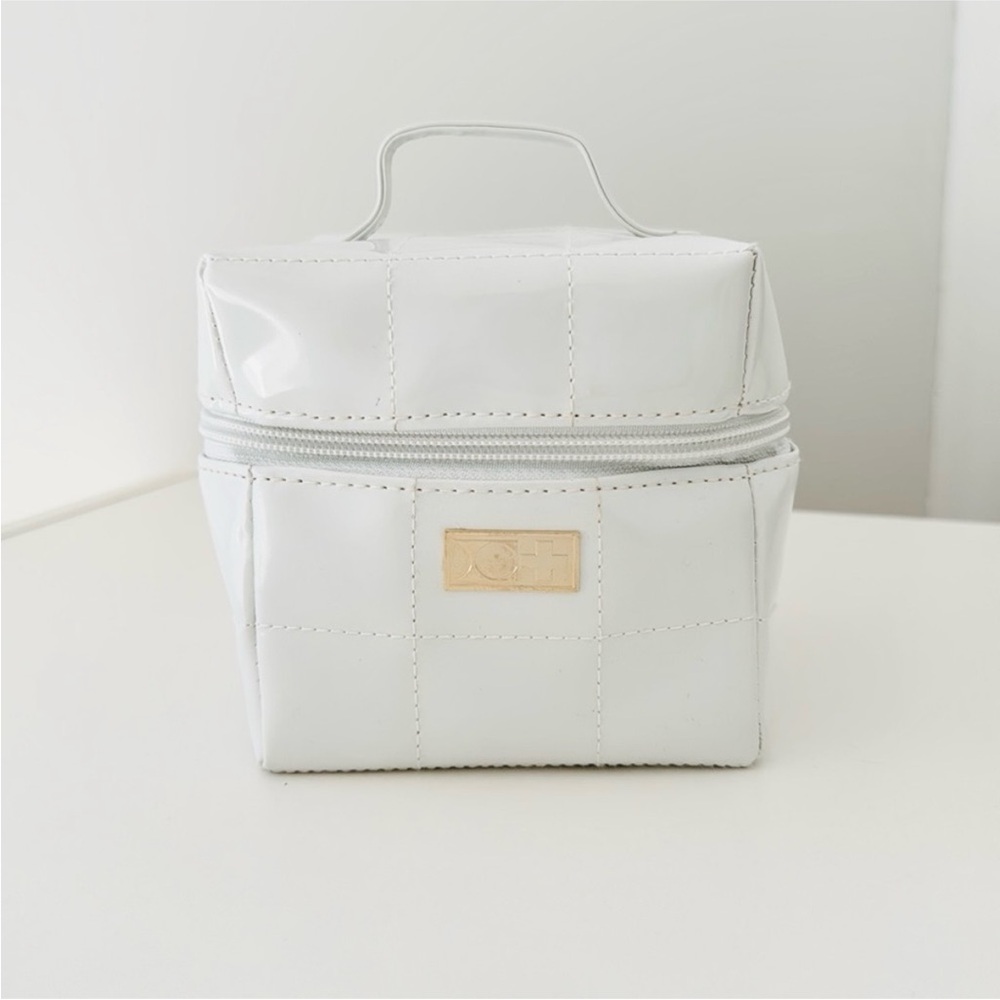 White Bag Organizer